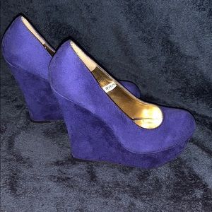 Size 7 blue wedge heels